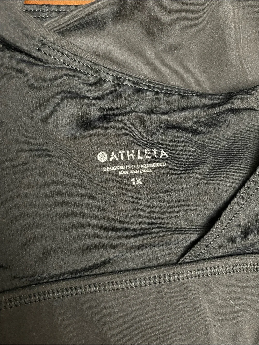 Athleta Black Women's Strappy Sports Bra